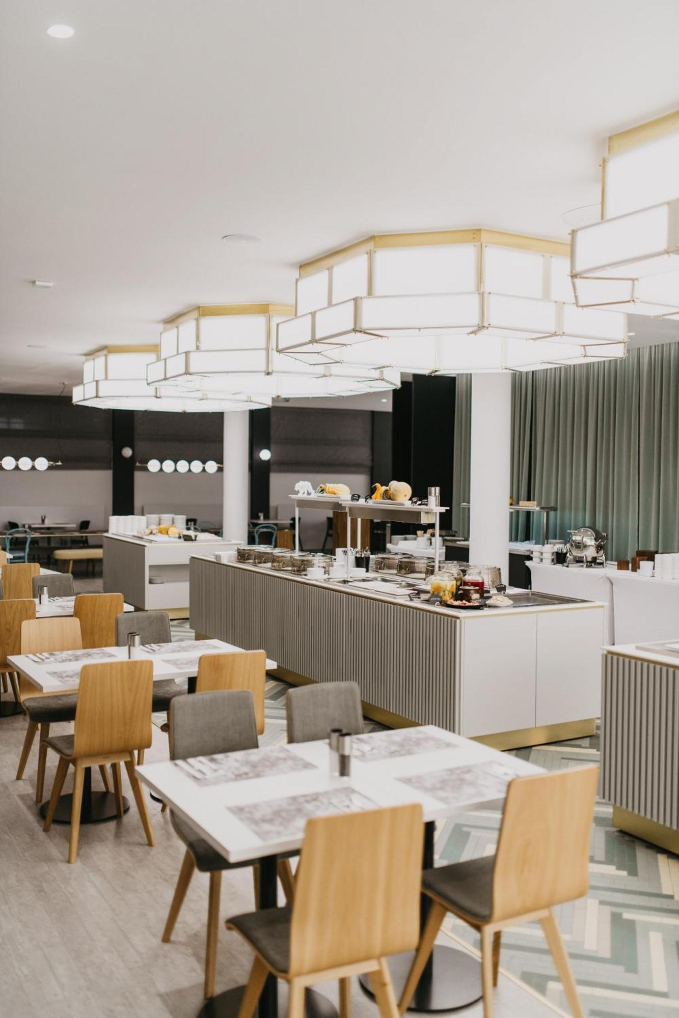 Orea Congress Hotel ブルノ エクステリア 写真